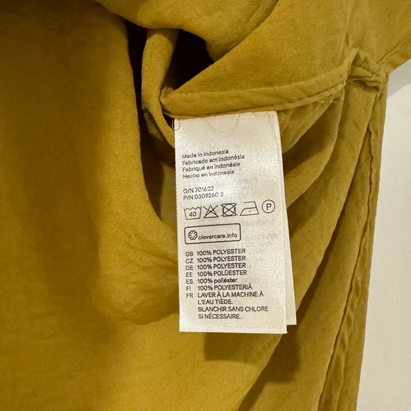 NWOT H&M Front Pocket Blouse Size 4 - Picture 3 of 5